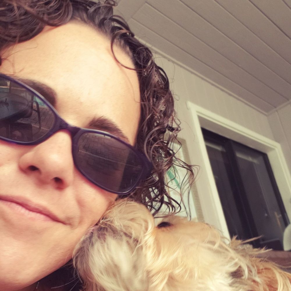 Meet your Posher, Joni
